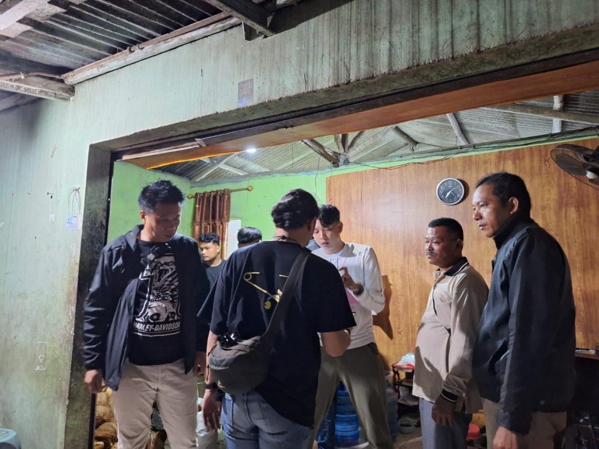Polsek Tempilang Polres Bangka Barat Bantu Polrestabes Palembang Amankan Terduga Pelaku Penggelapan