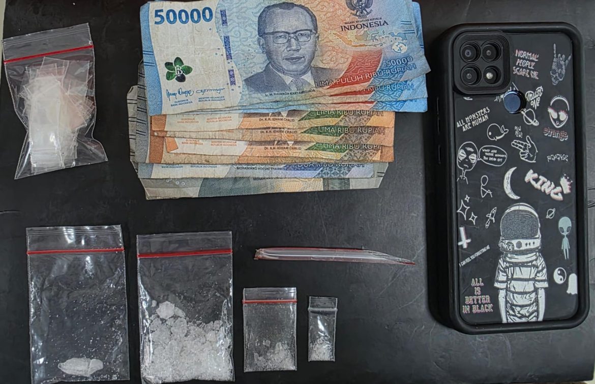 Pengedar Sabu di Medan Barat Diciduk Saat Layani Pembeli, Polisi Sita 4 Paket