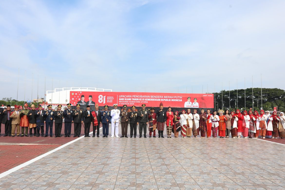Kapolda Sumut Hadiri Upacara HUT ke-81 RI di Lapangan Astaka